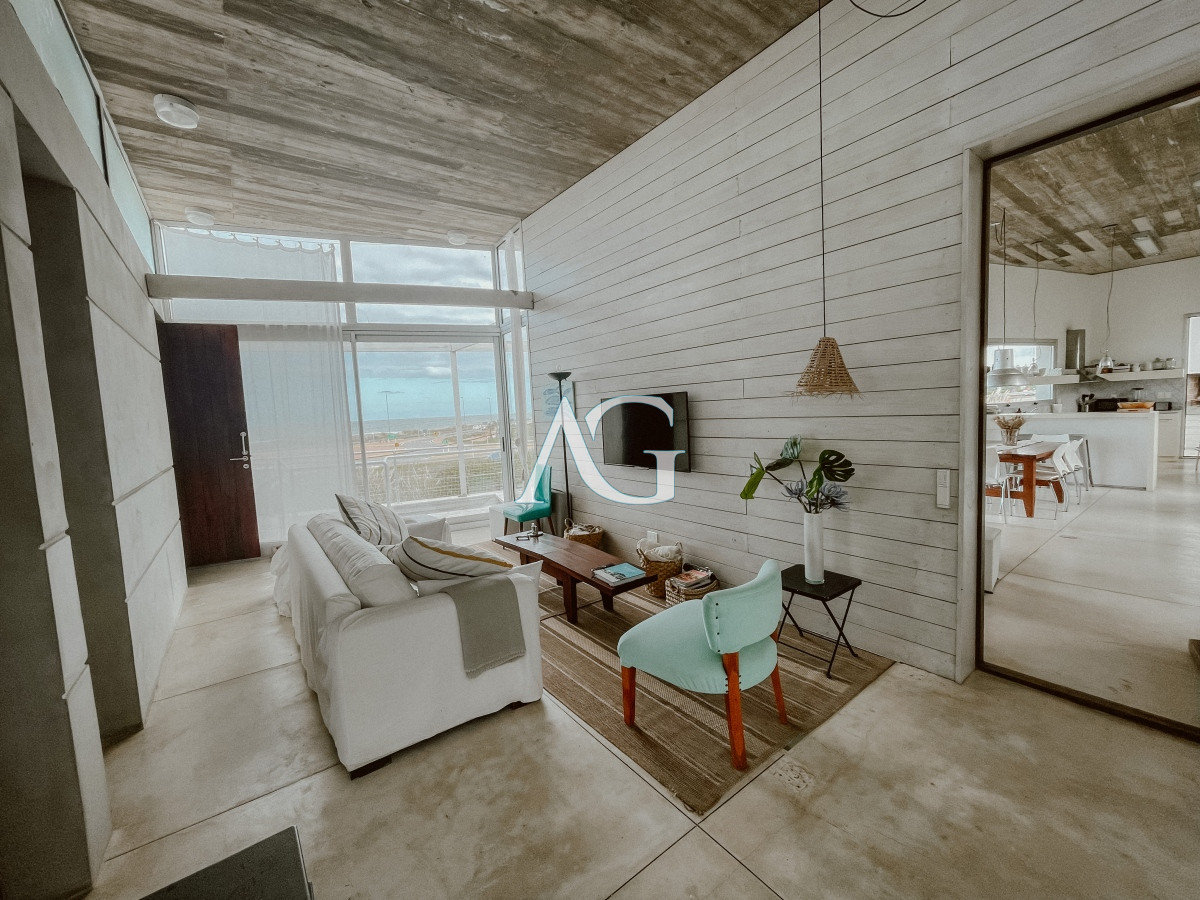 Casa ID.235 - CASA FRENTE AL MAR EN EL CHORRO EN VENTA
