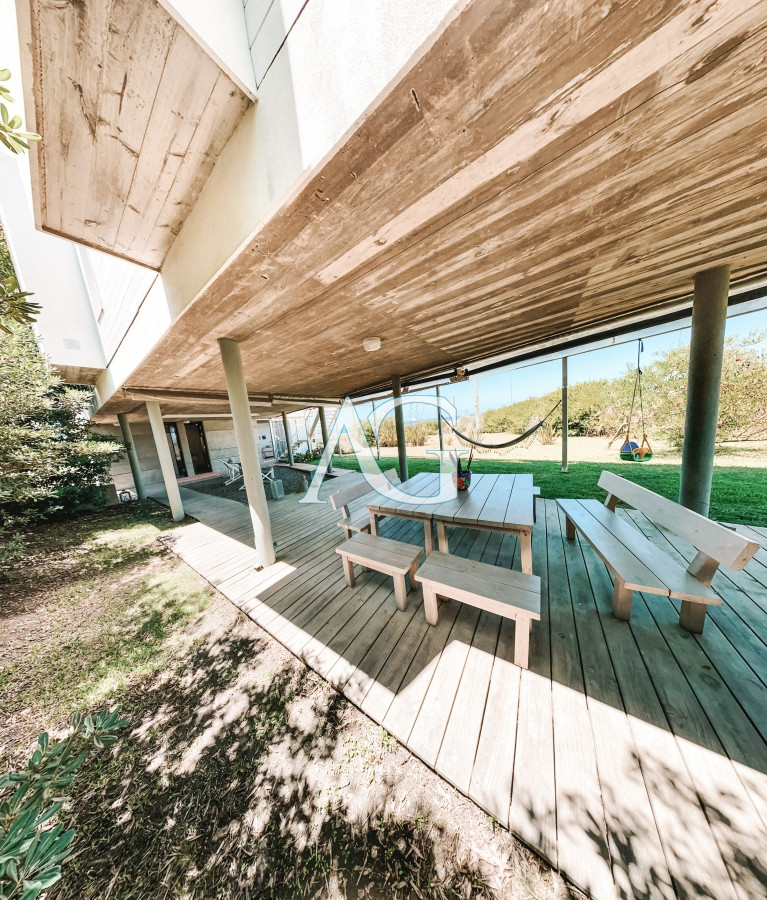 Casa ID.235 - CASA FRENTE AL MAR EN EL CHORRO EN VENTA