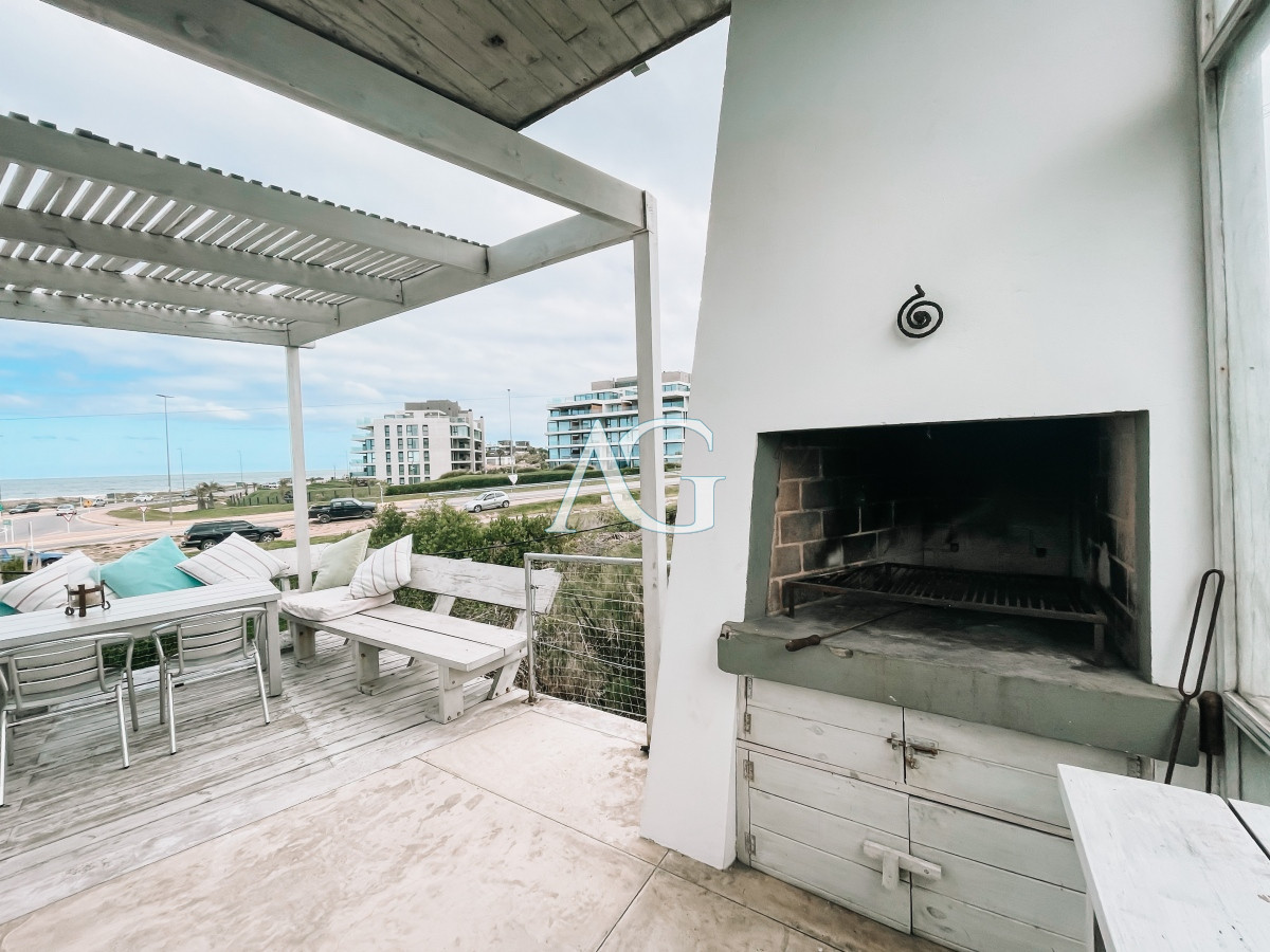 Casa ID.235 - CASA FRENTE AL MAR EN EL CHORRO EN VENTA