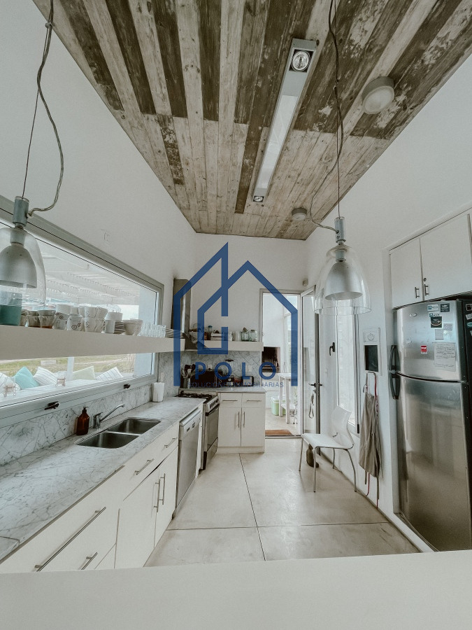 Casa ID.154 - CASA FRENTE AL MAR EN EL CHORRO EN VENTA