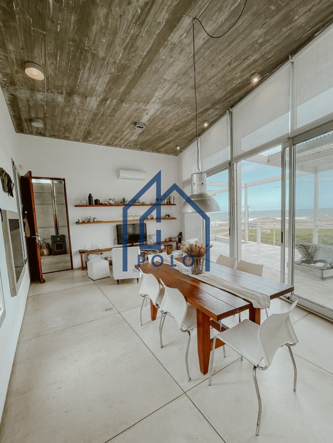 Casa ID.154 - CASA FRENTE AL MAR EN EL CHORRO EN VENTA