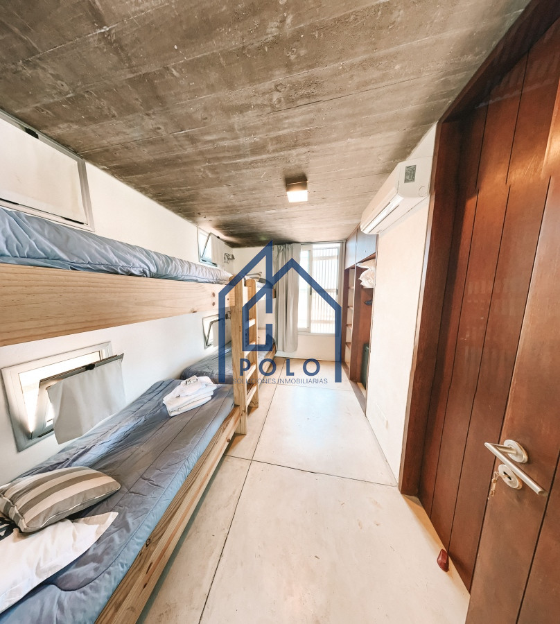 Casa ID.154 - CASA FRENTE AL MAR EN EL CHORRO EN VENTA