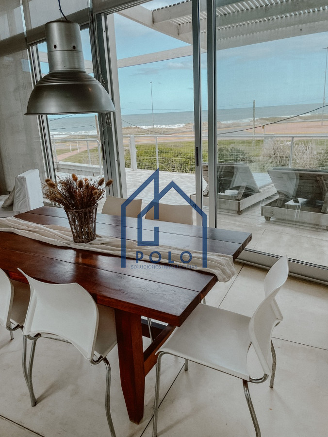 Casa ID.154 - CASA FRENTE AL MAR EN EL CHORRO EN VENTA