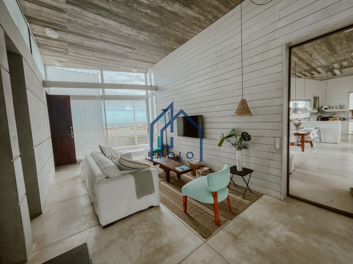 Casa ID.154 - CASA FRENTE AL MAR EN EL CHORRO EN VENTA