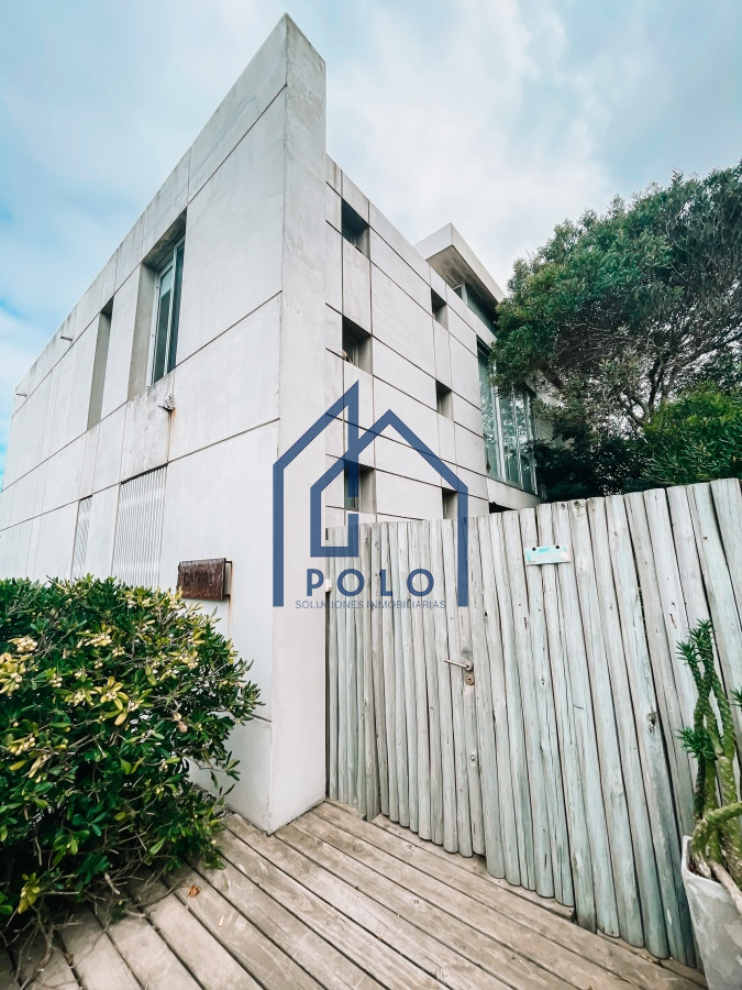 Casa ID.154 - CASA FRENTE AL MAR EN EL CHORRO EN VENTA