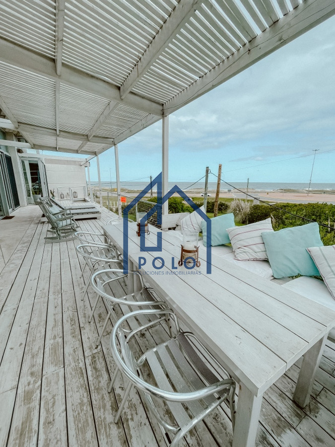 Casa ID.154 - CASA FRENTE AL MAR EN EL CHORRO EN VENTA