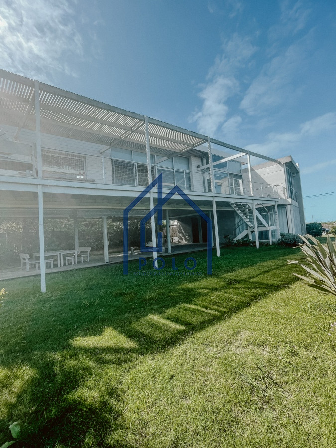 Casa ID.154 - CASA FRENTE AL MAR EN EL CHORRO EN VENTA