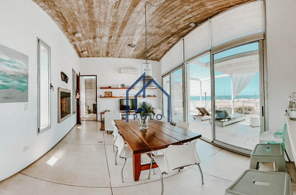 Casa ID.154 - CASA FRENTE AL MAR EN EL CHORRO EN VENTA