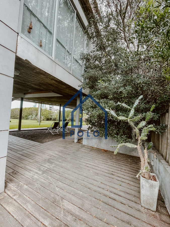 Casa ID.154 - CASA FRENTE AL MAR EN EL CHORRO EN VENTA