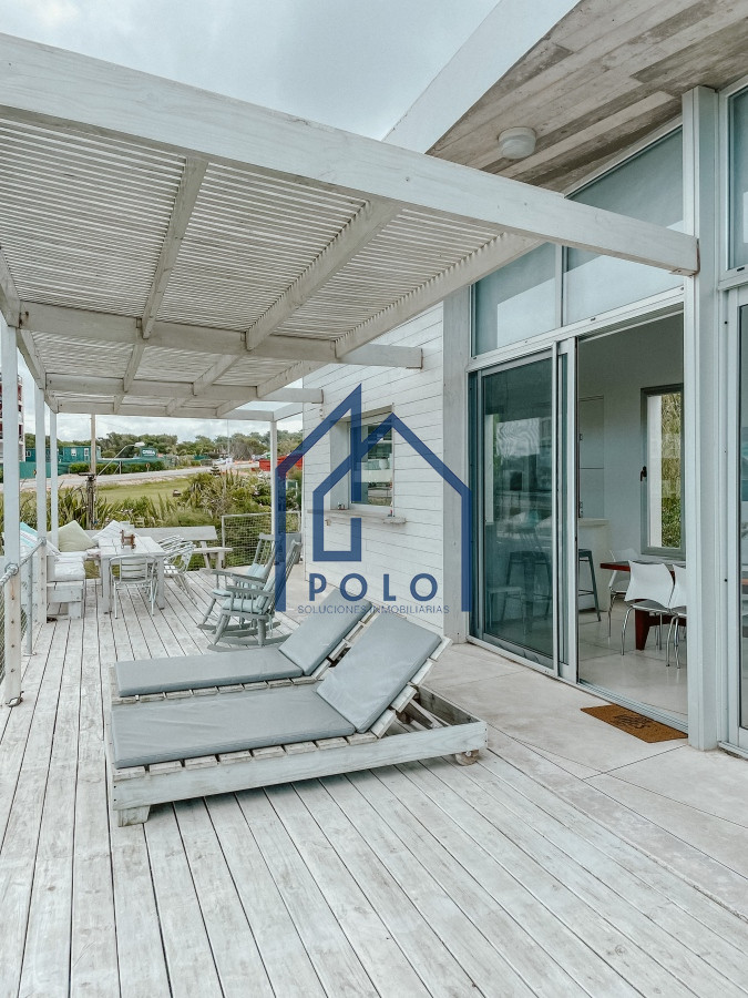 Casa ID.154 - CASA FRENTE AL MAR EN EL CHORRO EN VENTA