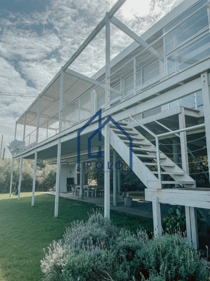 Casa ID.154 - CASA FRENTE AL MAR EN EL CHORRO EN VENTA