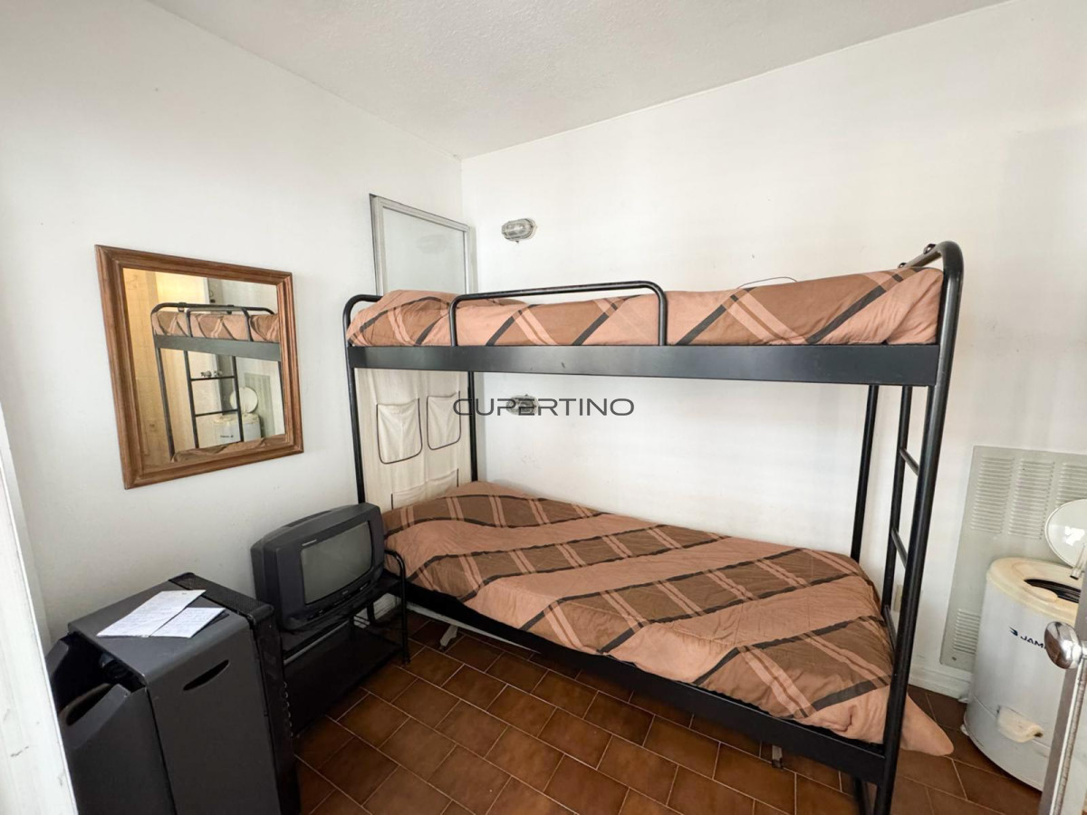 Apartamento ID.2492 - TORRE CRISTAL, PRIMERA LINEA AL MAR 