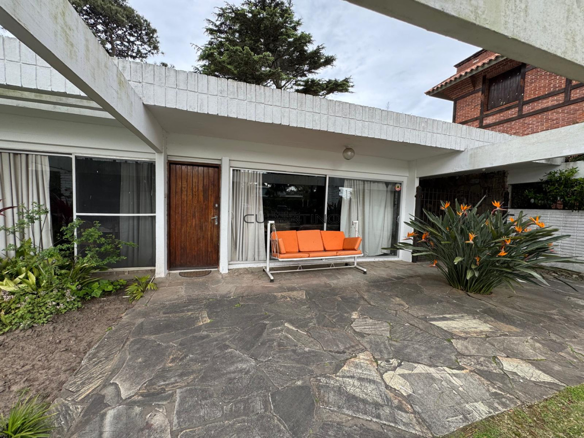 Casa en Punta del Este, Mansa — foto 11