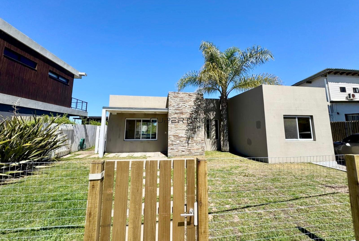 Casa en Manantiales, Manantiales — foto 1