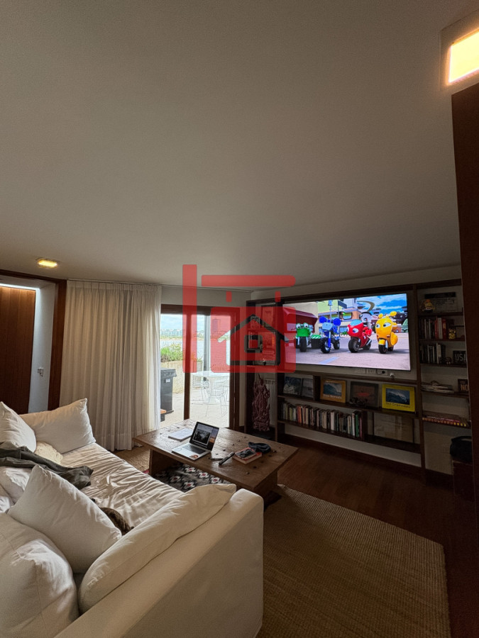 Casa ID.932 - CASA EN VENTA PRIMERA LINEA AL ARROYO DE LA BARRA