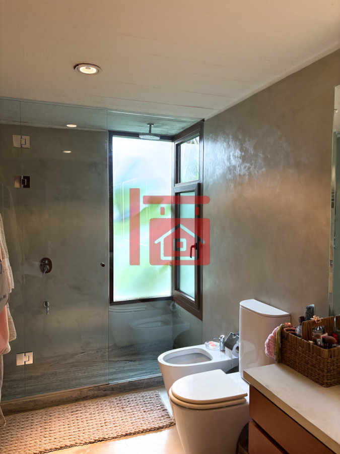 Casa ID.932 - CASA EN VENTA PRIMERA LINEA AL ARROYO DE LA BARRA