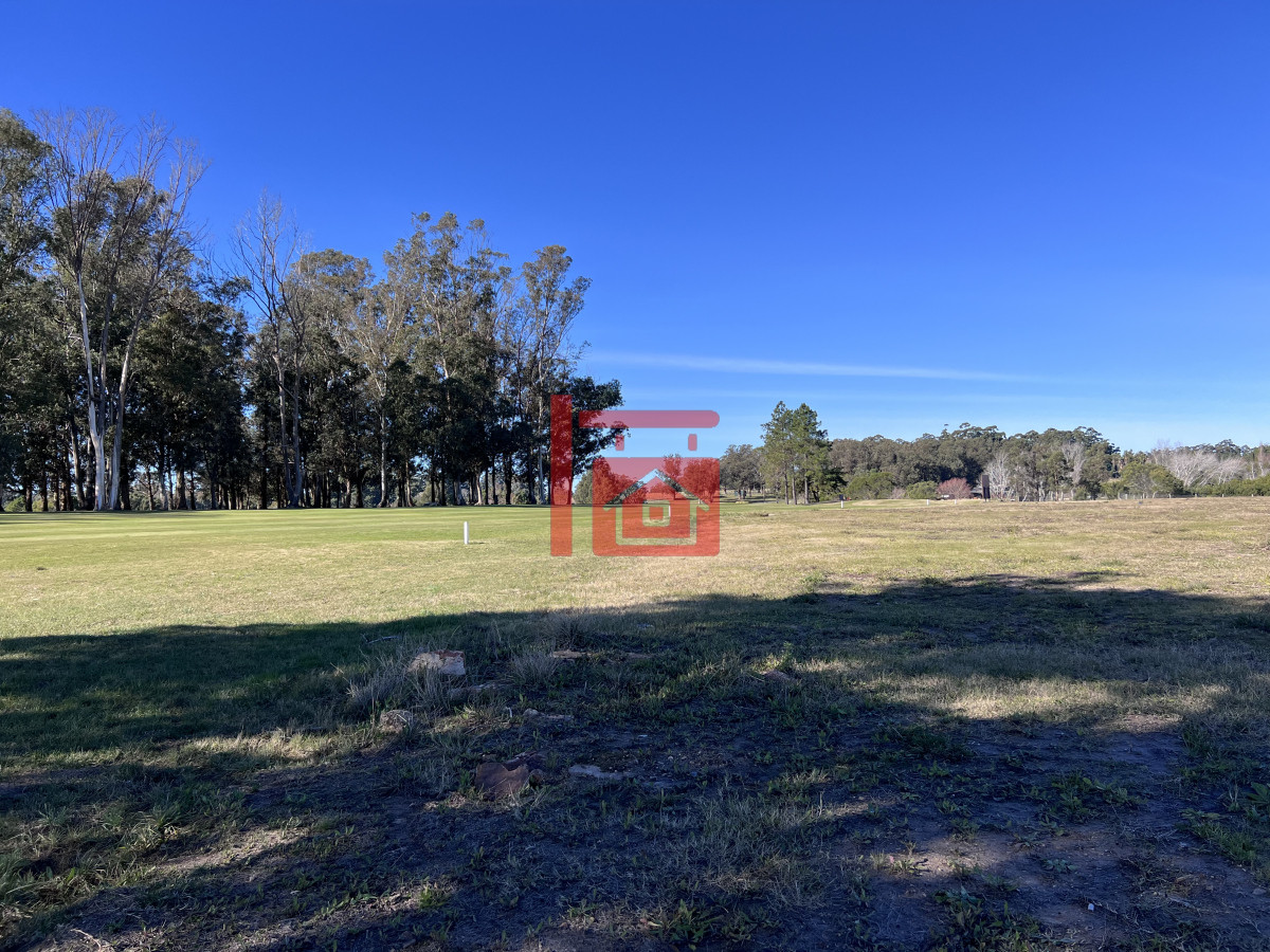 Terreno ID.734 - Terreno en venta Pueblo mio, elevado y con laguna propia