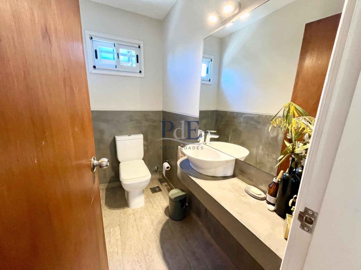 Excelente casa en Alquiler de temporada en Manantiales. - Imagen 13