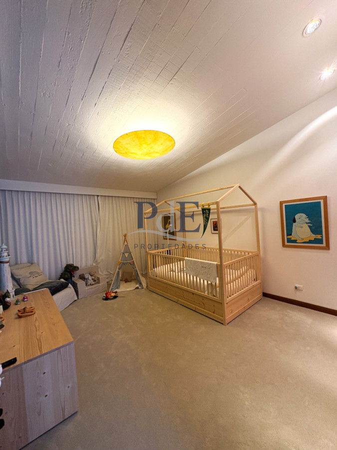 Casa en La Barra, La Barra. 6 dormitorios, terreno de 1055 m² - Imagen 15
