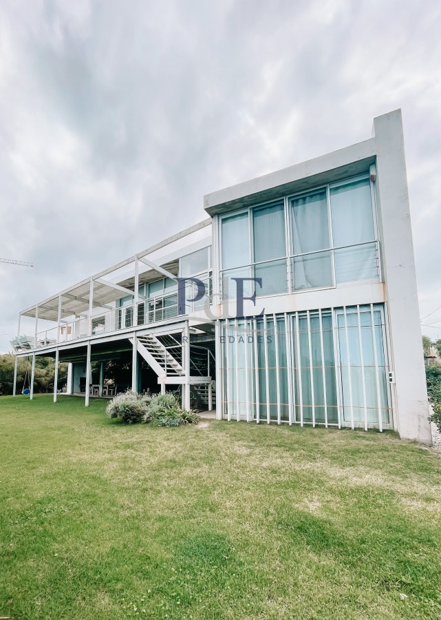 CASA FRENTE AL MAR EN EL CHORRO EN VENTA - Imagen 38