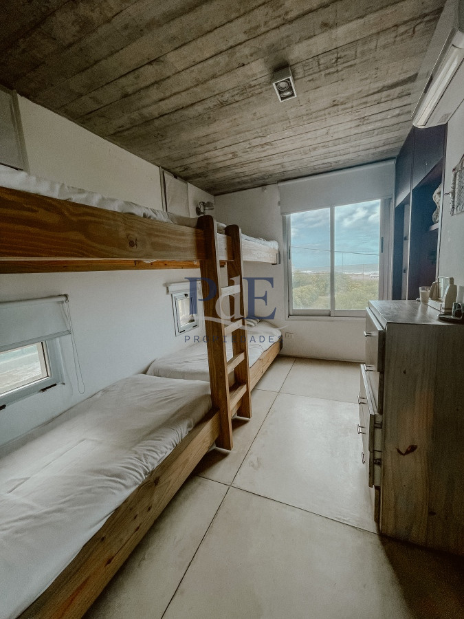 CASA FRENTE AL MAR EN EL CHORRO EN VENTA - Imagen 18