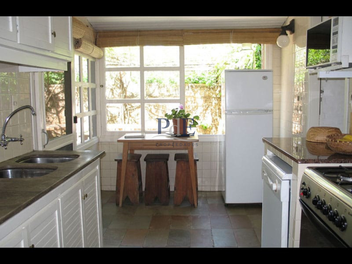 Casa en La Barra, La Barra. 4 dormitorios, terreno de 680 m² - Imagen 22