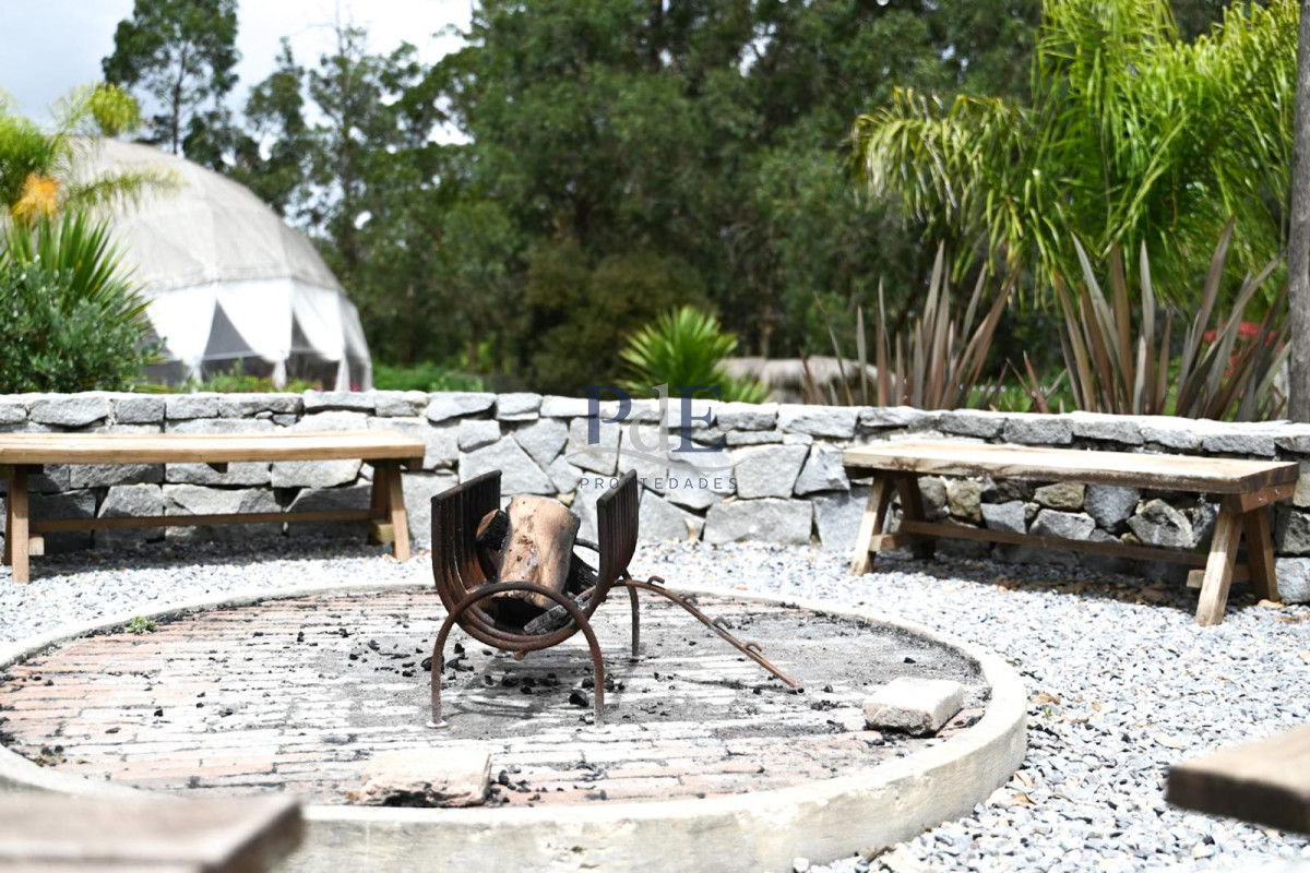 Casa 4 dorm y 4 baños, muy bien equipada. Espacio de eventos. - Imagen 6