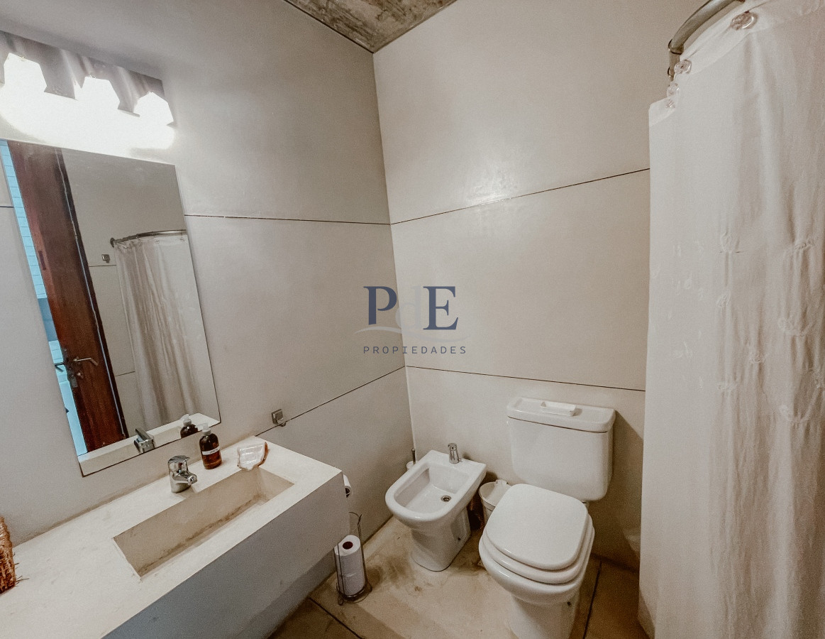 CASA FRENTE AL MAR EN EL CHORRO EN VENTA - Imagen 16