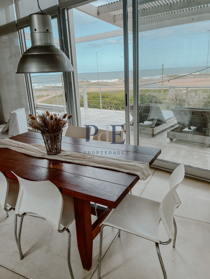 CASA FRENTE AL MAR EN EL CHORRO EN VENTA - Imagen 55