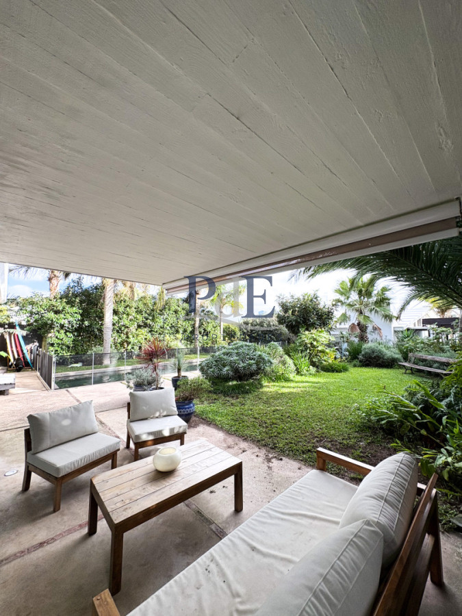 Casa en La Barra, La Barra. 6 dormitorios, terreno de 1055 m² - Imagen 7