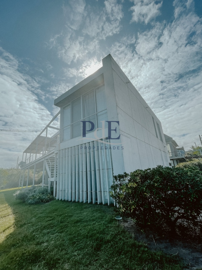 CASA FRENTE AL MAR EN EL CHORRO EN VENTA - Imagen 61