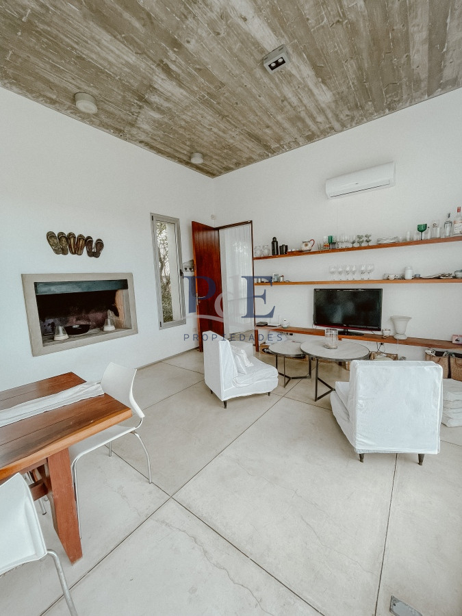 CASA FRENTE AL MAR EN EL CHORRO EN VENTA - Imagen 47