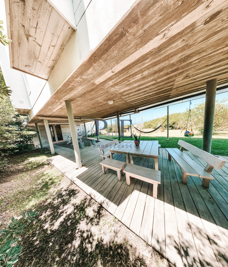 CASA FRENTE AL MAR EN EL CHORRO EN VENTA - Imagen 8