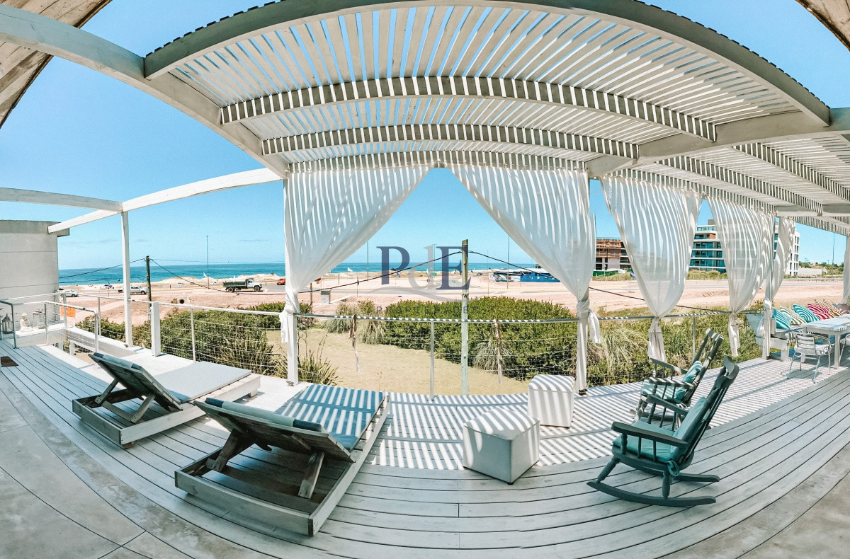 CASA FRENTE AL MAR EN EL CHORRO EN VENTA - Imagen 4