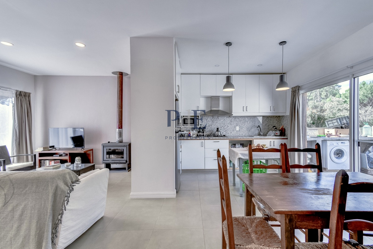 Casa a Estrenar en La Barra a 200 mt2 de medialunas calentitas - Imagen 9