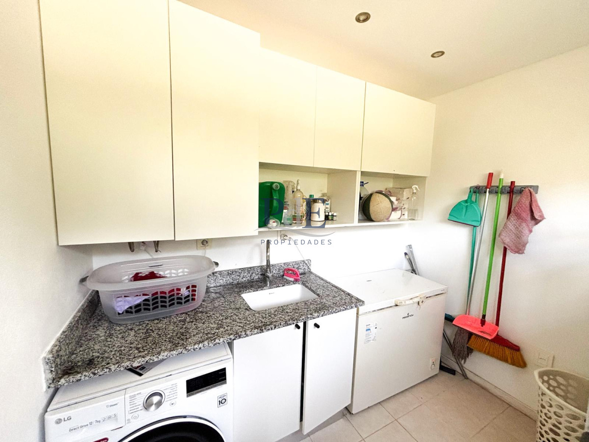 Casa 4 dorm y 4 baños, muy bien equipada. Espacio de eventos. - Imagen 45