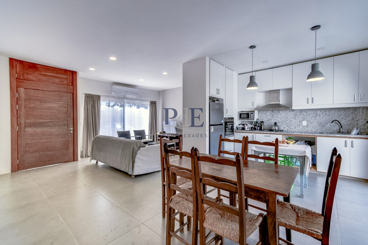 Casa a Estrenar en La Barra a 200 mt2 de medialunas calentitas - Imagen 6