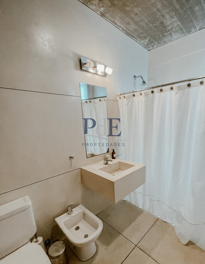 CASA FRENTE AL MAR EN EL CHORRO EN VENTA - Imagen 29