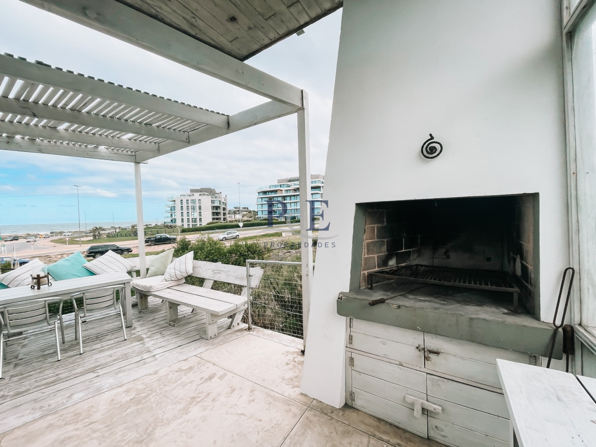 CASA FRENTE AL MAR EN EL CHORRO EN VENTA - Imagen 22