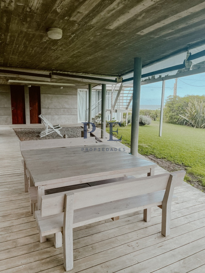 CASA FRENTE AL MAR EN EL CHORRO EN VENTA - Imagen 33