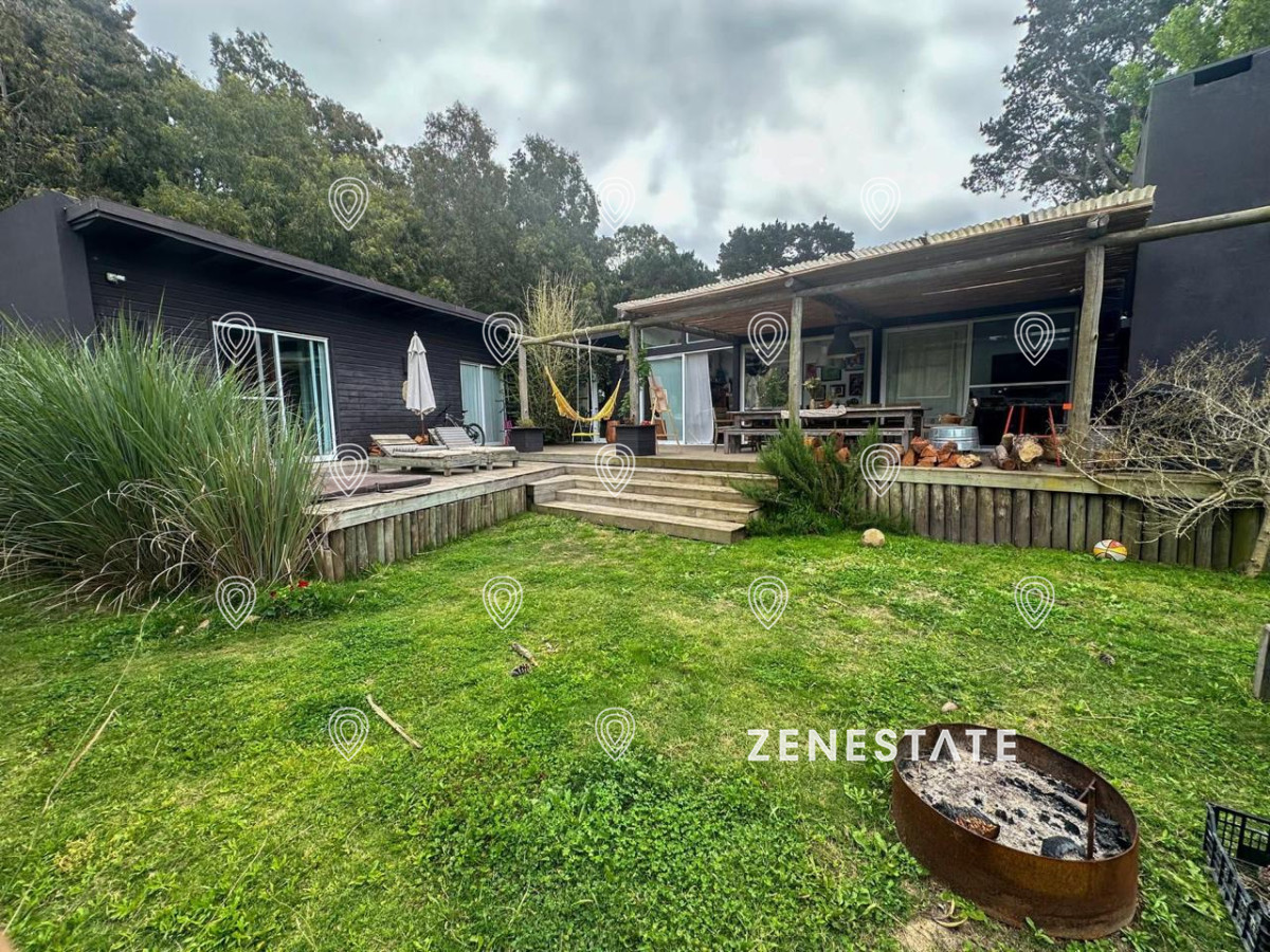 Casa en Pueblo San Vicente - ZEN6456C