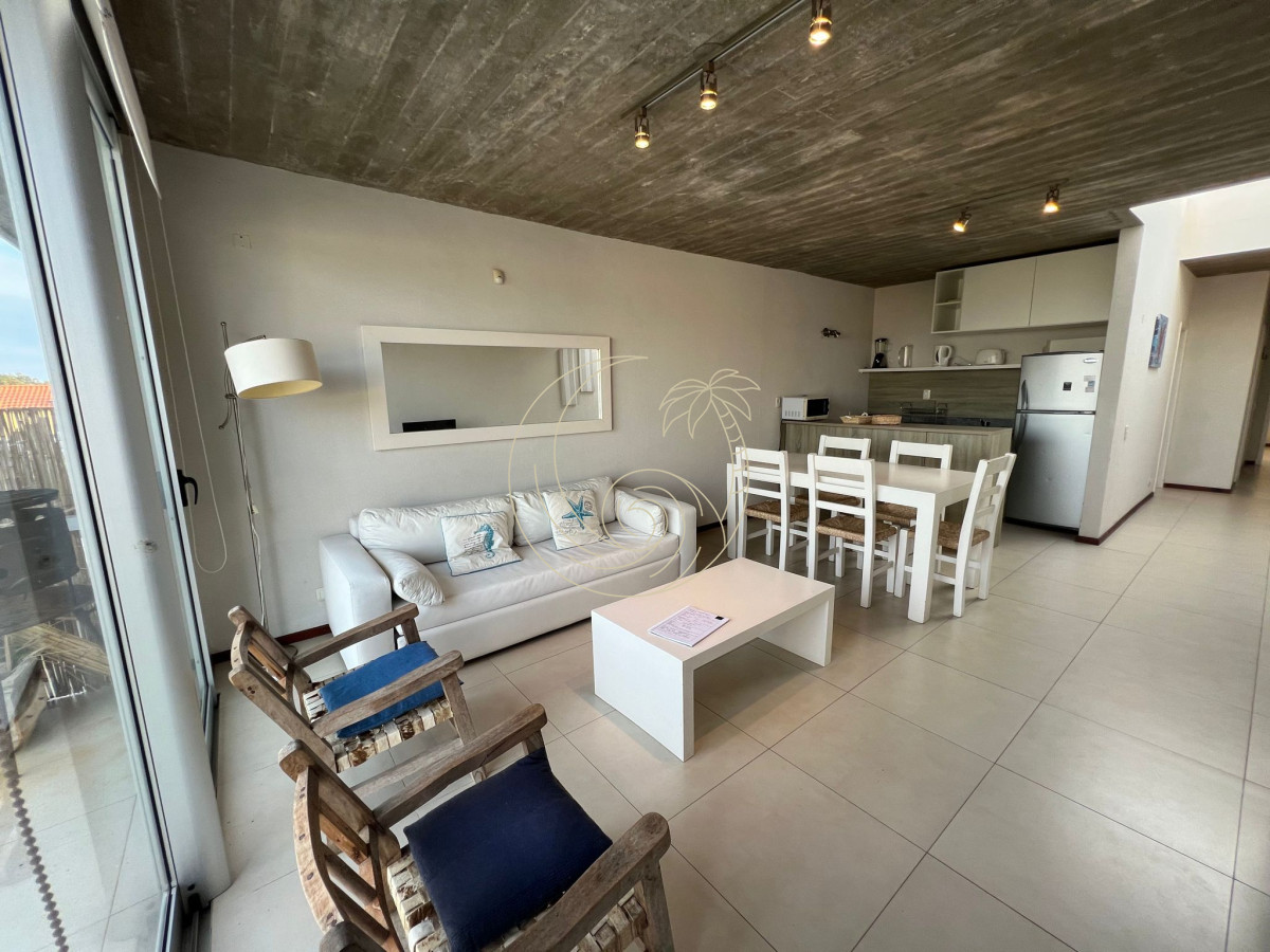Apartamento ID.21092452 - DEPARTAMENTO DE 2 DORM EN MANANTIALES A 2 CUADRAS DEL MAR