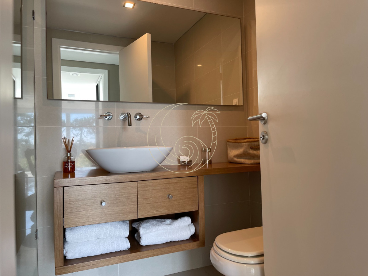 Apartamento ID.21092985 - ALQUILER TEMPORADA, Penthouse, playa brava punta del este
