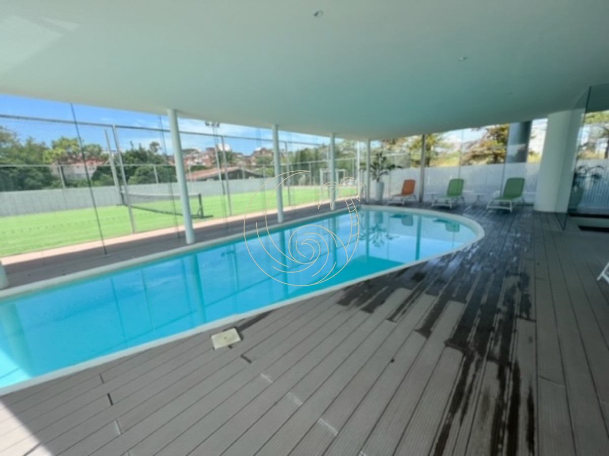 Apartamento ID.21092574 - Departamento en venta de 2 dormitorios en Punta del Este , a 200 mts del mar
