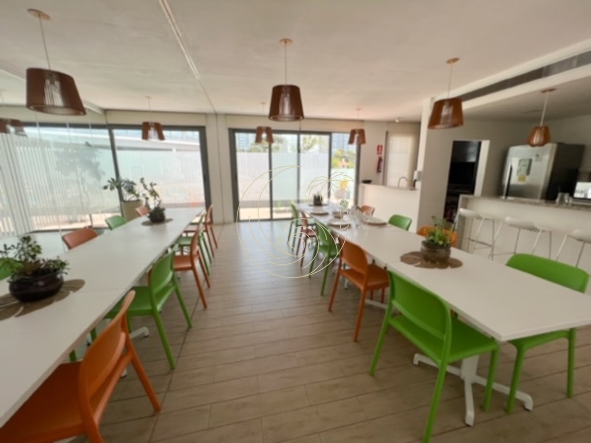 Apartamento ID.21092574 - Departamento en venta de 2 dormitorios en Punta del Este , a 200 mts del mar