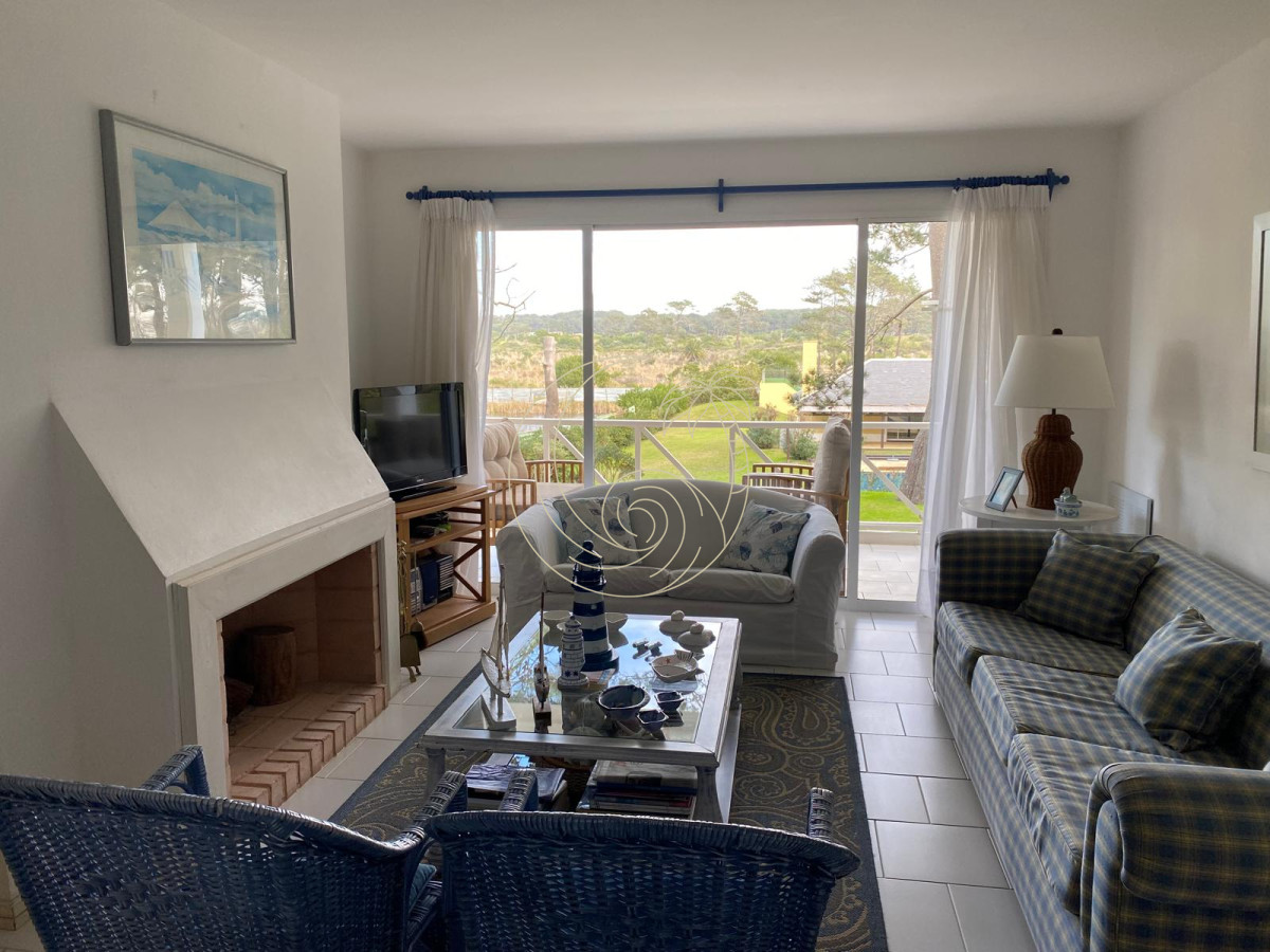 Apartamento ID.21092597 - Apartamento de 2 dorm en venta ubicado en la parada 39 de la brava