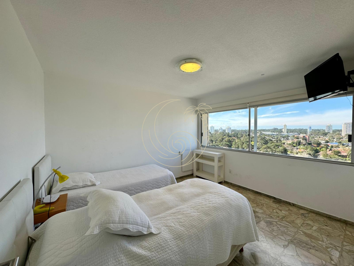 Apartamento ID.21092683 - ALQUILER DE TEMPORADA EN PARADA 6 DE PLAYA MANSA