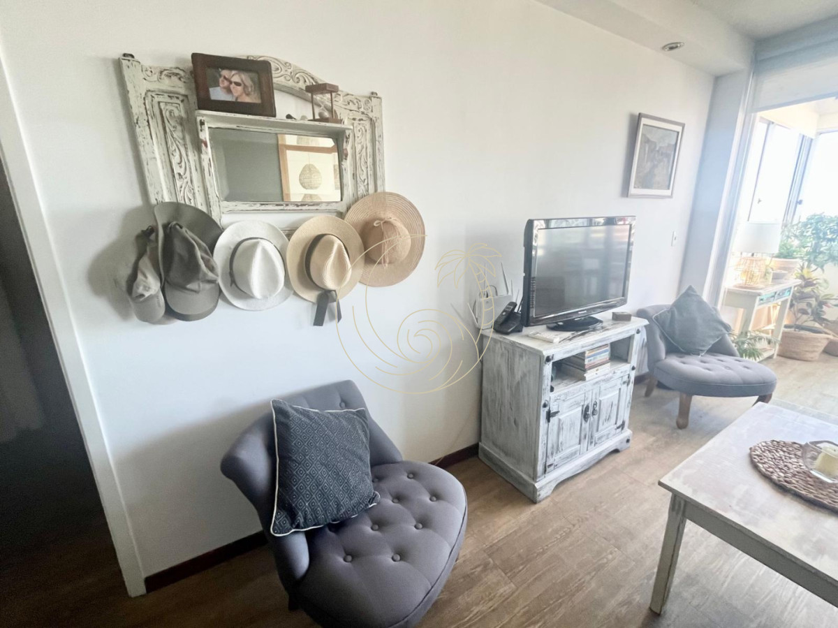 Apartamento ID.21093141 - Excelente departamento en venta sobre Roosevelt con amenities.