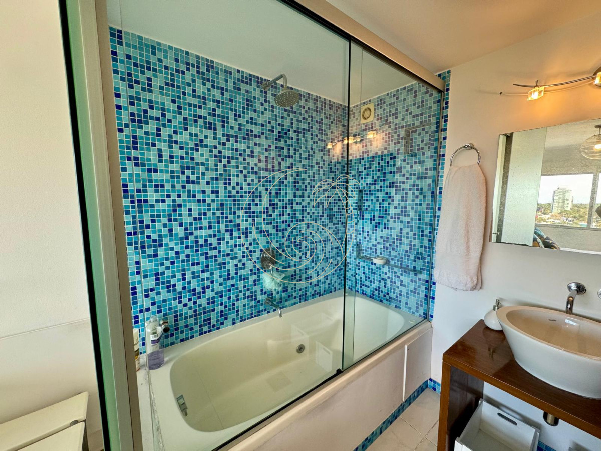 Apartamento ID.21092683 - ALQUILER DE TEMPORADA EN PARADA 6 DE PLAYA MANSA