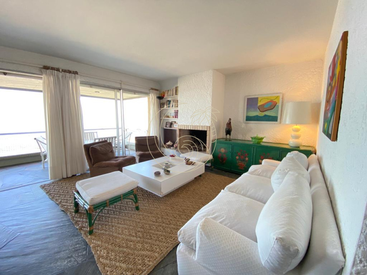 Apartamento ID.21092375 - APARTAMENTO DE 3 DORMITORIOS EN PENINSULA. VENTA 